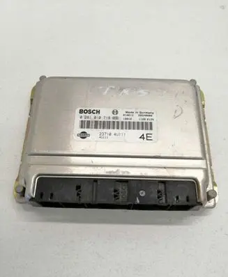 Nissan Almera Tino Engine control unit/module 0281010718 237104U111