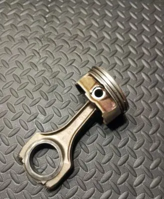 BMW M5 Piston 7838623 92L94 11257840918