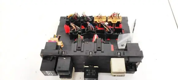 Volkswagen Tiguan Comfort/convenience module 1K0937049M F005V00482
