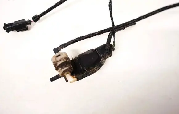 Windscreen/windshield washer pump