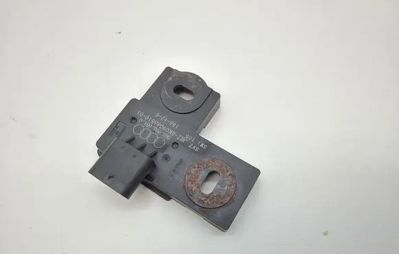 Audi Q7 4M Fuel injection pump control unit/module 8K0906651C