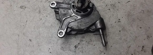 Toyota Auris 150 Vacuum pump 20060739