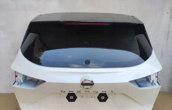 Nissan Qashqai J12 Tailgate/trunk/boot lid