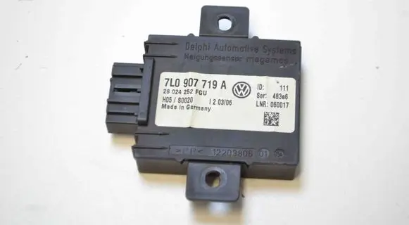 Volkswagen Phaeton Other devices 7L0907719A