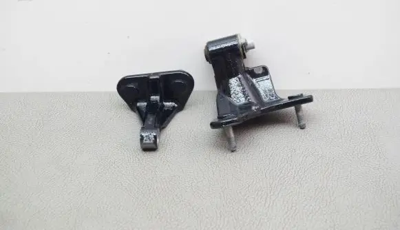 Mercedes-Benz GLK (X204) Rear door upper hinge A046572