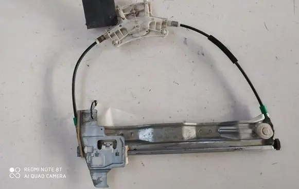 Peugeot 407 Rear window lifting mechanism without motor 9644893780
