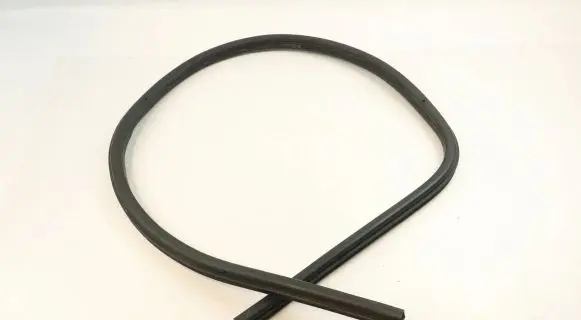 BMW Z3 E36 Rubber seal front coupe door 8397375