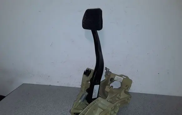 BMW 5 E60 E61 Brake pedal 6759950 6759951 6759947