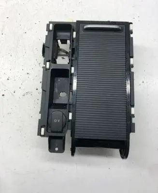 Volkswagen PASSAT B8 Cup holder 3G0862531H