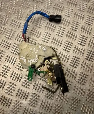 KIA Sorento Rear door lock
