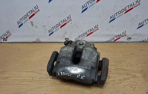 BMW X3 E83 Front brake caliper BMW5725