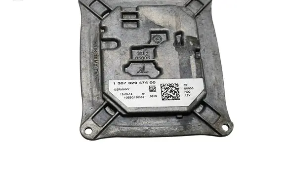 Maserati Ghibli Headlight ballast module Xenon 130732947400 10EEG130359
