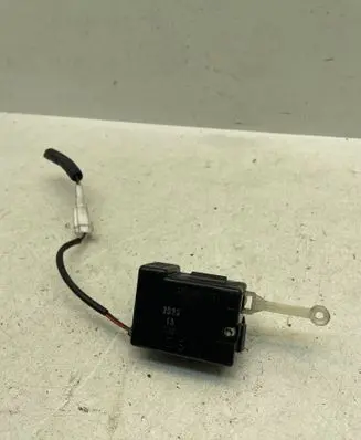 Chevrolet Captiva Central locking motor 96491181