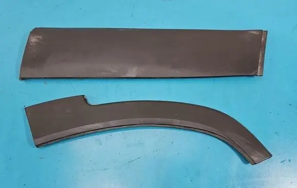 Jeep Cherokee Rear door trim (molding) 64720A IMPRK1560788