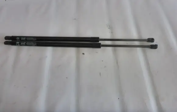 Hyundai i40 Tailgate strut 81780-3Z000