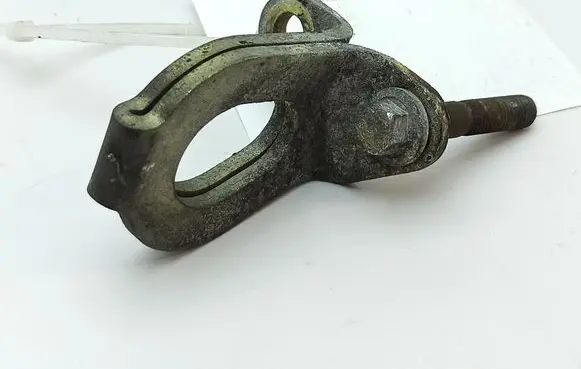 Jaguar XJS Engine mounting bracket