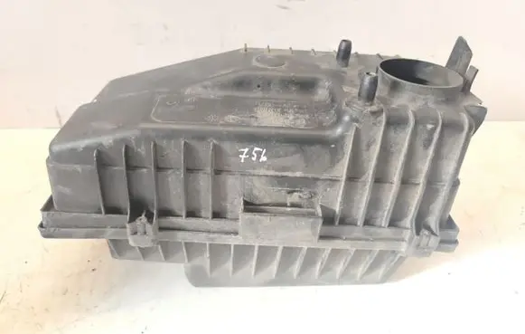 Peugeot 806 Air filter box 9632144780 9629899480 9638261880
