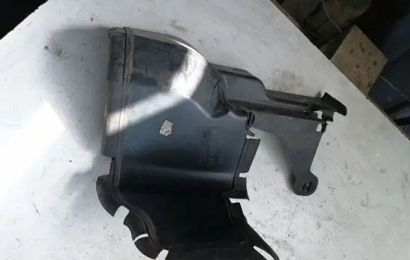 Volvo XC70 Intercooler air guide/duct channel 30678191