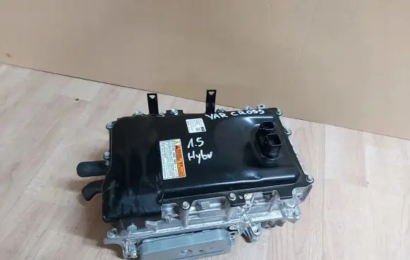 Toyota Yaris Cross Hybrid / electric car battery G9200-K2011
