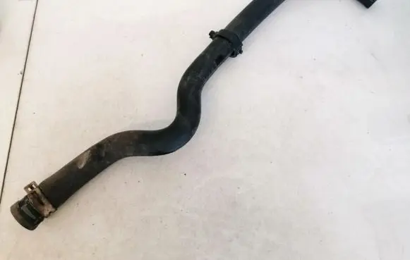 Renault Megane I Engine coolant pipe/hose