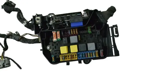 Mercedes-Benz A W176 Fuse box set