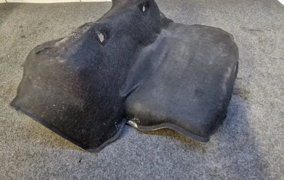 BMW X5 F15 Heat shield in engine bay 8570574
