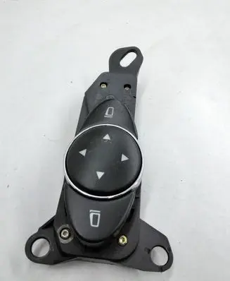 Mercedes-Benz E W211 Wing mirror switch 2118208310 032110010