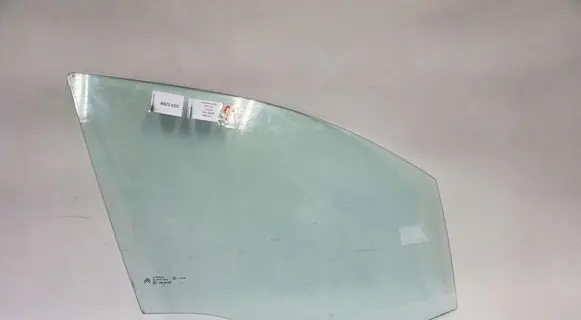 Citroen C4 II Front windscreen/windshield window 