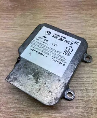 Volkswagen PASSAT B5 Airbag control unit/module 6Q0909605 5WK2869
