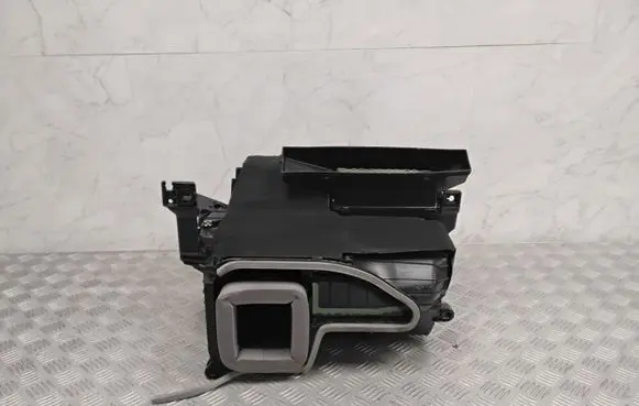Skoda Enyaq iV Interior heater climate box assembly 1EA820153G