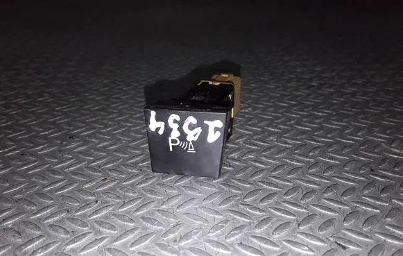 Volkswagen PASSAT B6 Parking (PDC) sensor switch 