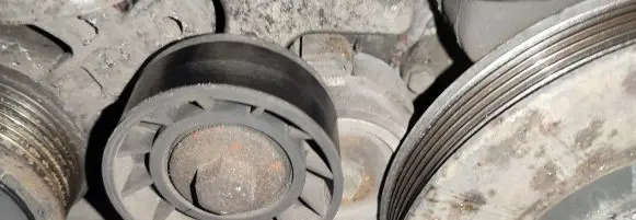 Alfa Romeo 156 Generator/alternator belt tensioner