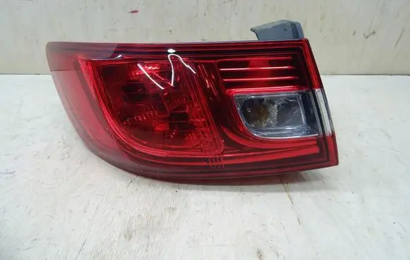 Renault Clio IV Rear/tail lights