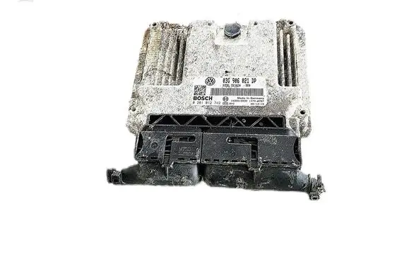 Volkswagen PASSAT B5.5 Engine control unit/module 03G906021DP