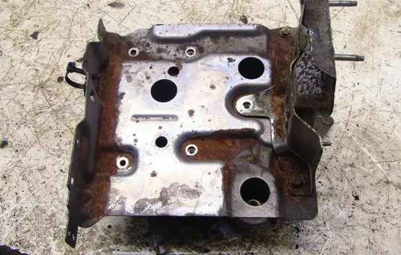 Mazda CX-5 Battery box tray 1111