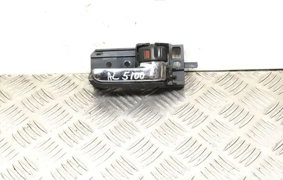 Toyota Avensis T250 Rear door interior handle 50594A2