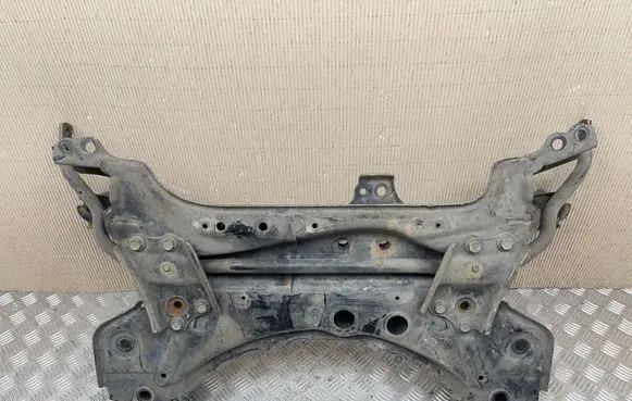 Toyota Prius (XW30) Front subframe