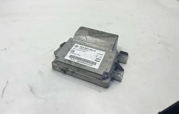 Volkswagen PASSAT B6 Hand brake control module 3C0907801E