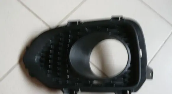 KIA Sorento Front fog light trim/grill 865232P010