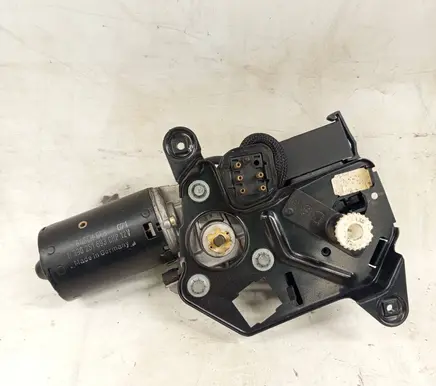 Mercedes-Benz E W124 Sunroof motor/actuator 0390251693 1248210047 A1248210047