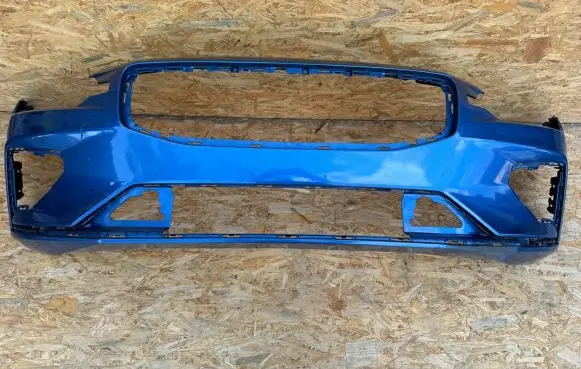 Volvo V60 Front bumper 31690530