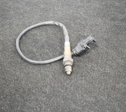 BMW X3 F25 Lambda probe sensor 0281004028 7793825