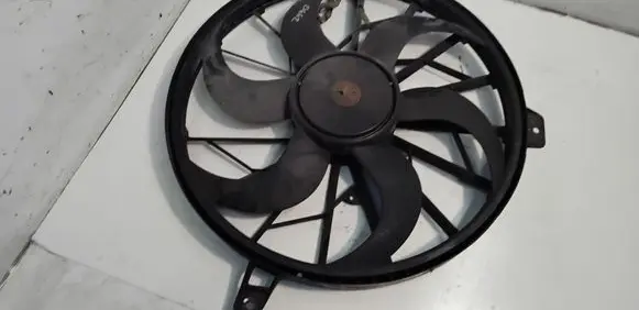 Jeep Grand Cherokee (WJ) Electric radiator cooling fan 52079555AB 04810330J