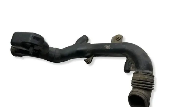 Honda CR-V Air intake duct part 