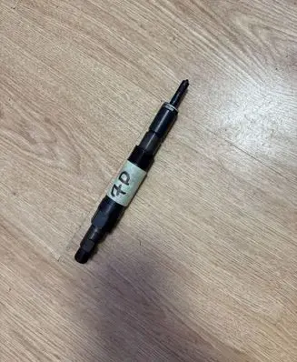 Ford Mondeo Mk III Fuel injector 0432133801