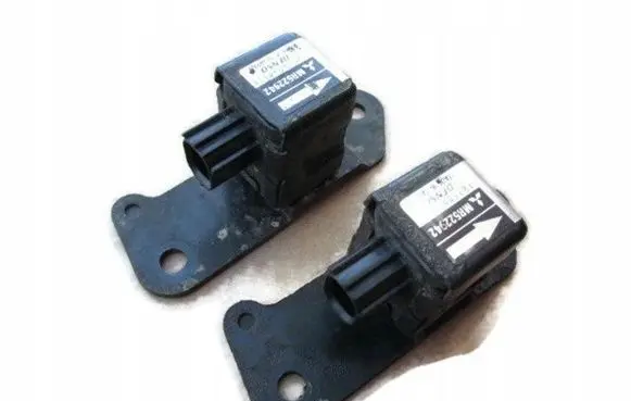 Mitsubishi Pajero Sport I Airbag deployment crash/impact sensor