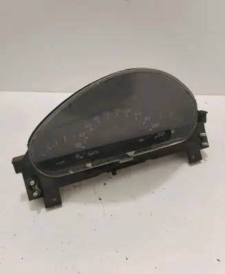 Mercedes-Benz A W168 Speedometer (instrument cluster) A1685403911 09051639901