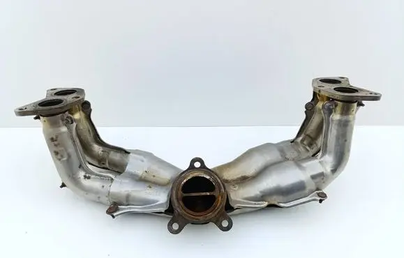 Subaru Legacy VII Exhaust manifold 44610AC61A 44610AC61B