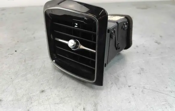 Volvo XC60 Dashboard side air vent grill/cover trim 31417691