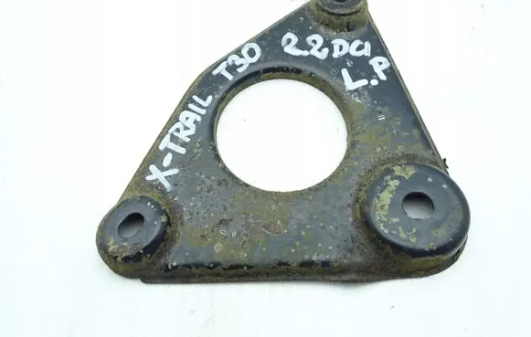 Nissan X-Trail T30 Front upper strut mount 